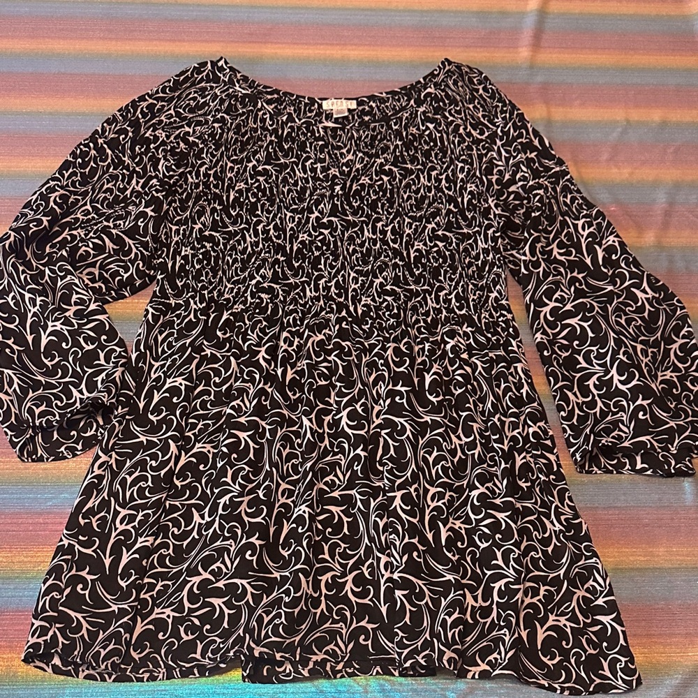 Black and White Women's Top